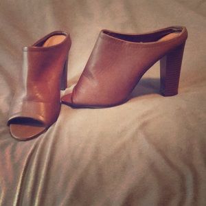 Cognac heeled mules! Sz 10